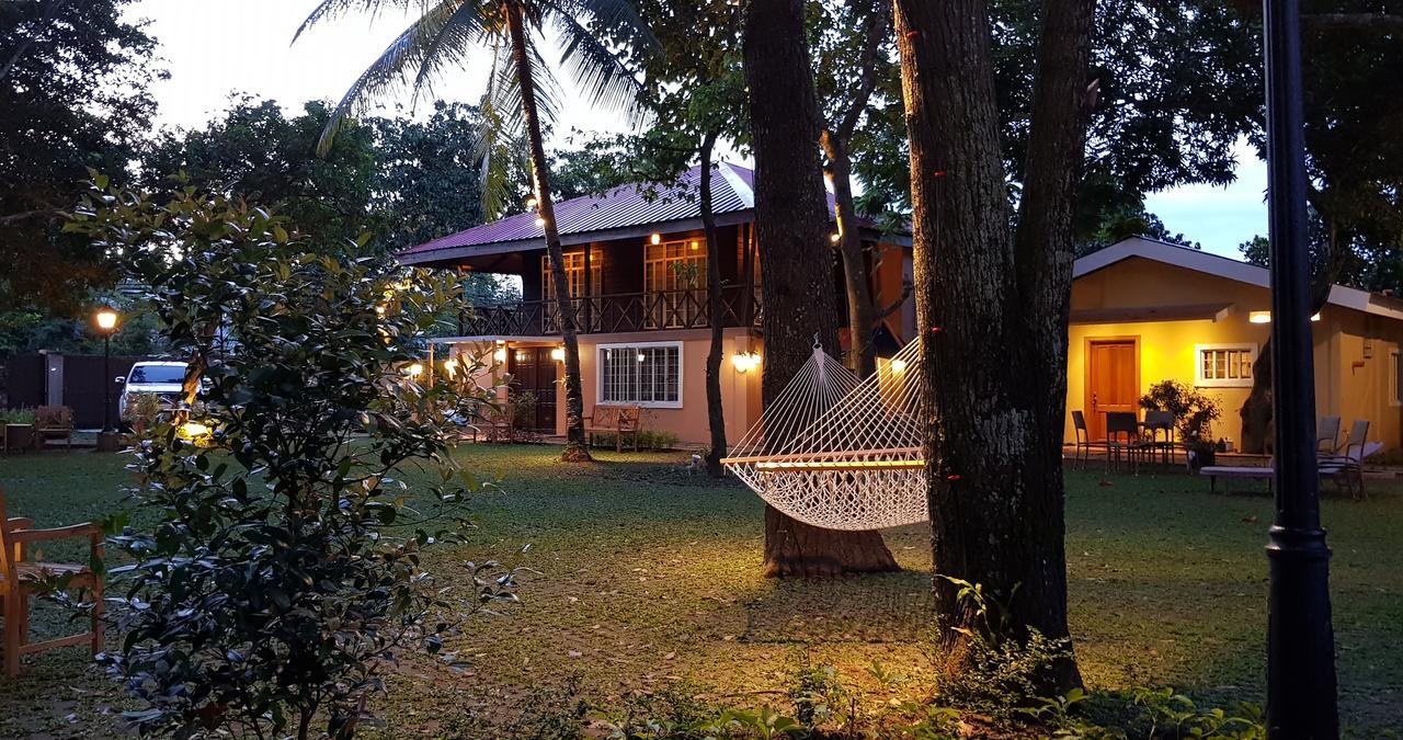 Stay Amare Villa Maria 1 Баколод Екстер'єр фото